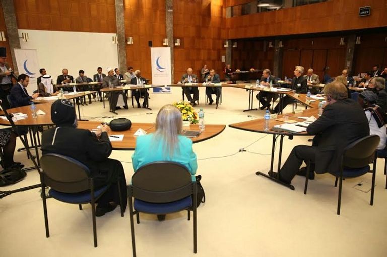 الإمام الأكبر يلقي كلمته التي دعا فيها لتدشين مشروع إنساني متكامل لنشر السلام