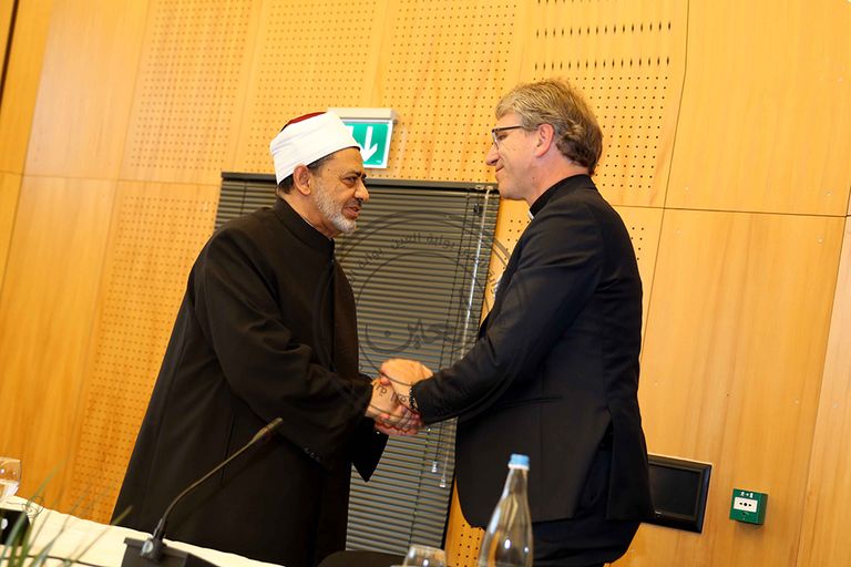 الإمام أحمد الطيب شيخ الأزهر يلقي خطاب في المعهد المسكوني بسويسرا