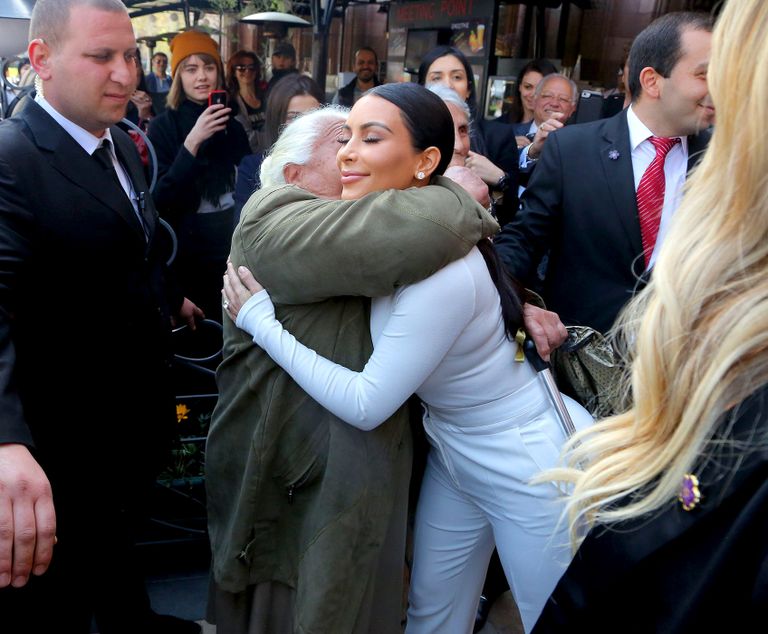 هل هناك مؤامرة حول سرقة كيم كارداشيان؟