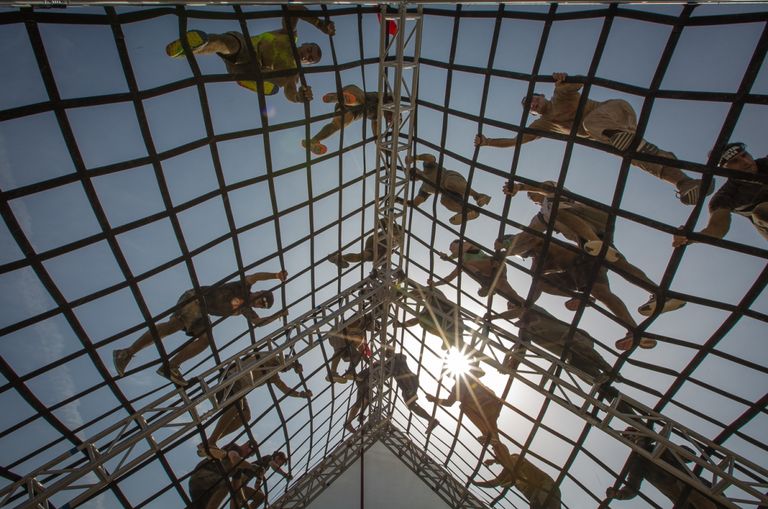 عشاق المغامرة يستعدون لقمة التحدي والإثارة في نوفمبر