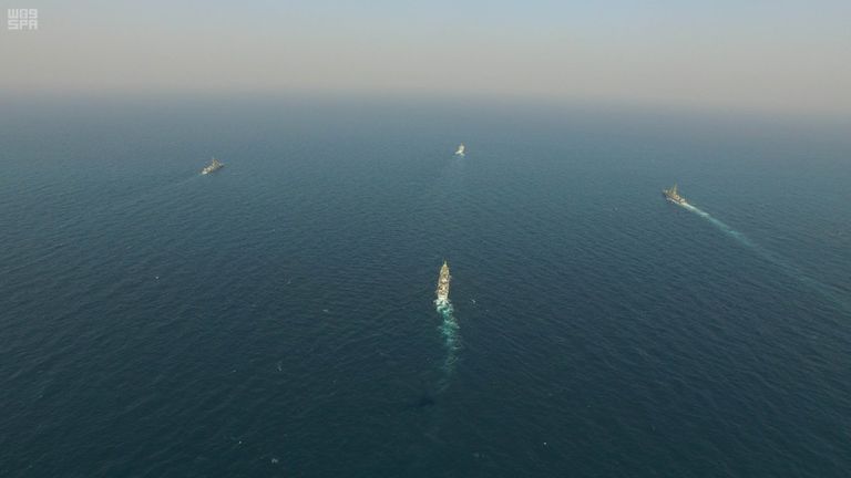 مناورات درع الخليج -1