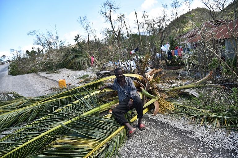 آثار الإعصار ماثيو