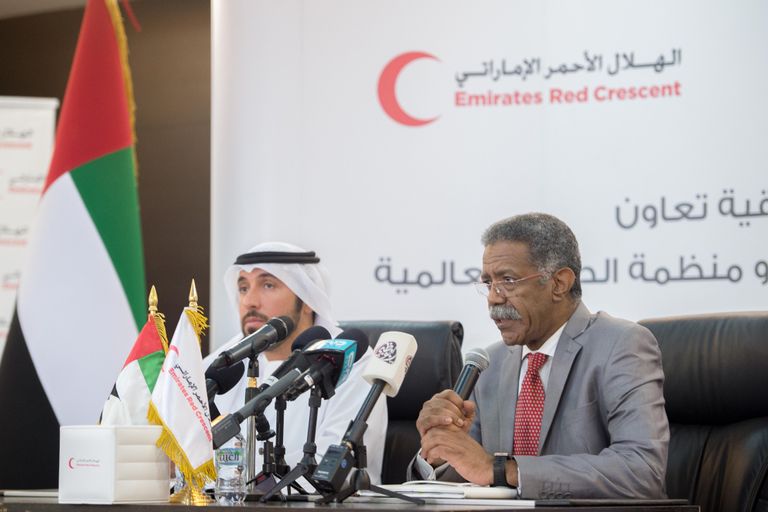 توقيع اتفاقيتي تعاون بين الإمارات ممثلة بهيئة الهلال الأحمر ومنظمة الصحة العالمية