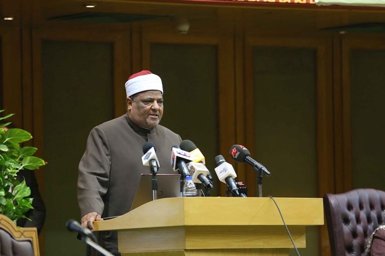 الشيخة خلود القاسمي تلقي كلمتها