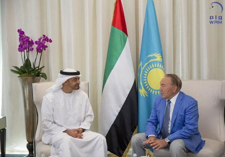 الشيخ محمد بن زايد آل نهيان يلتقي الرئيس نور سلطان نزارباييف رئيس جمهورية كازاخستان