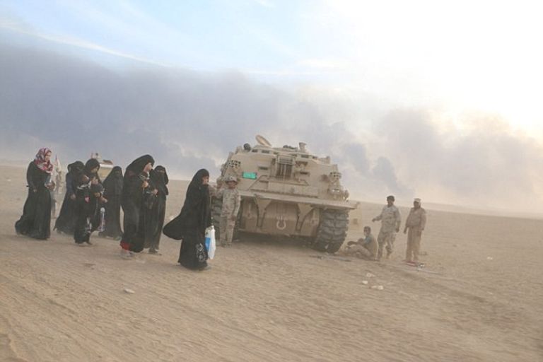 الطفلة عائشة بعد إنقاذها