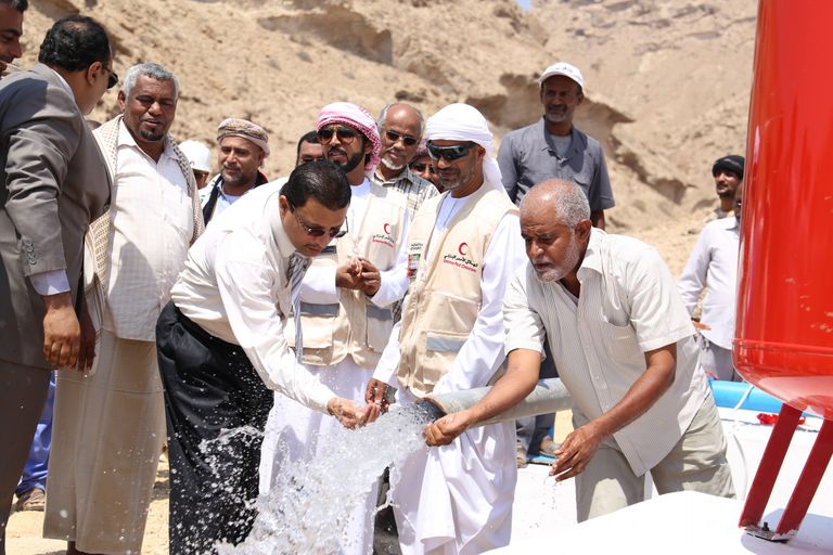 افتتاح مشروع الآبار في حضرموت
