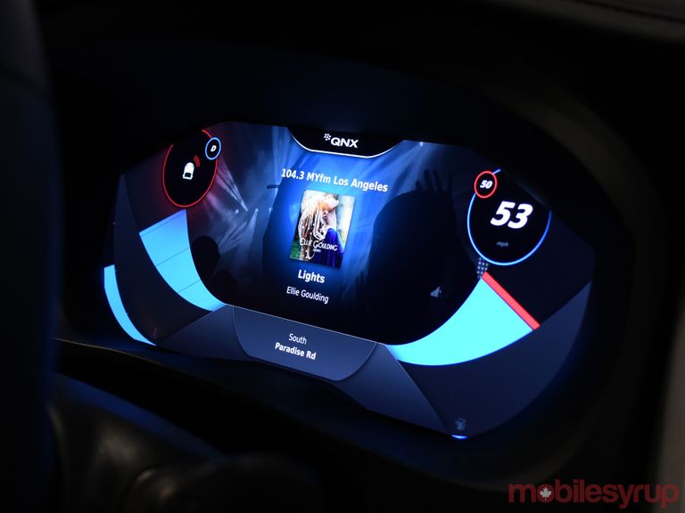 بلاك بيري تشارك فورد في تطوير برمجيات السيارات