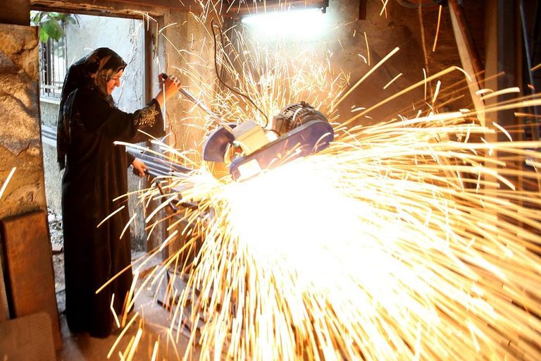 رنيم الصفدي إمرأة تتسلح بعزيمة الرجال