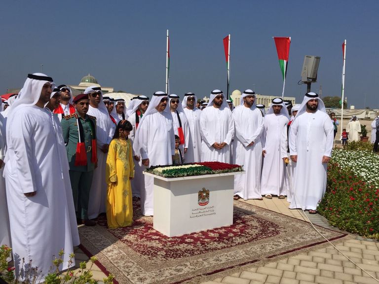 الإمارات تحتفل بيوم العلم