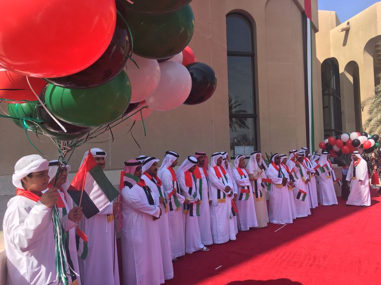 الإمارات تحتفل بيوم العلم