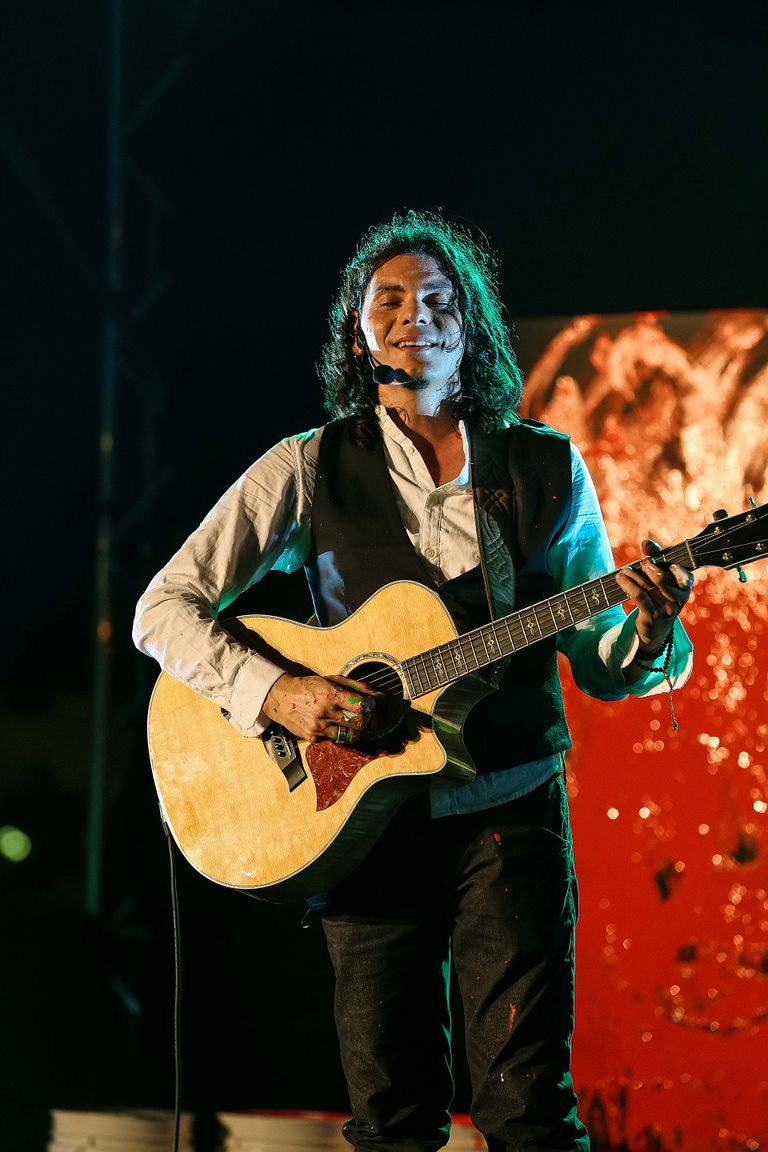 صور متنوعة من عرض