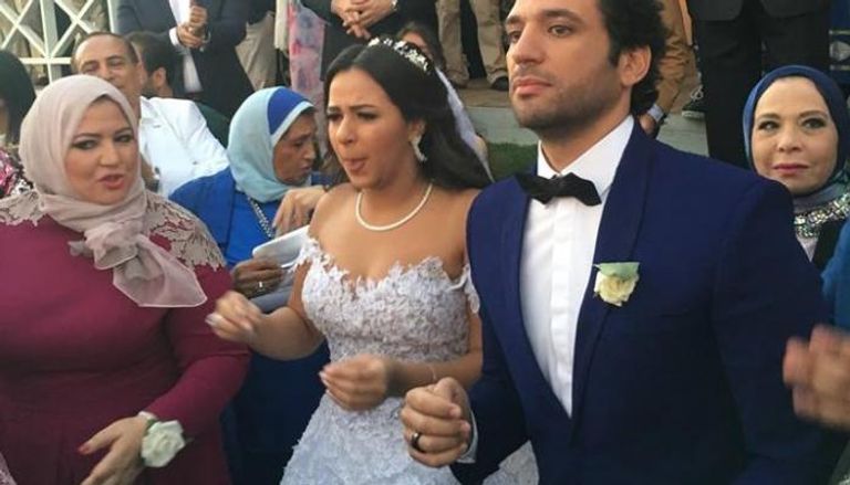 إيمي سمير غانم وحسن الرداد في حفل زفافهما
