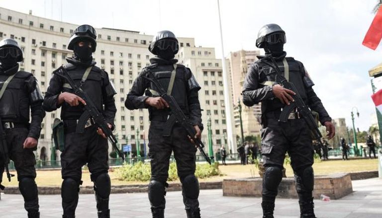 الشرطة المصرية مستعدة بحزم للرد على أي عنف