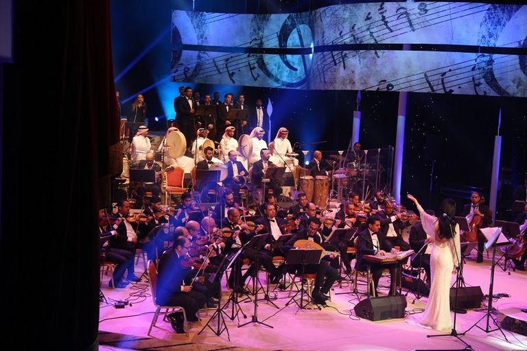 المطربة التونسية شيما هلالي