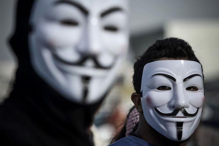 اليوم.. "مسيرة المليون قناع".. ماهي؟ ولماذا تحدث؟ - صورة 5