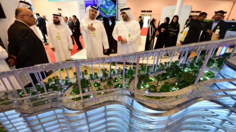 مبنى الشراع الجديد في دبي