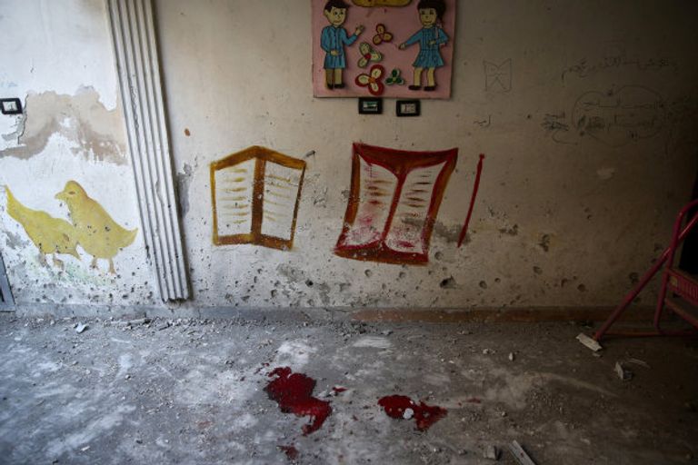 آثار قصف الحضانة بحرستا