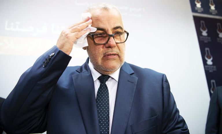 الملك خلال مشاورات مع رئيس الحكومة المكلف بن كيران