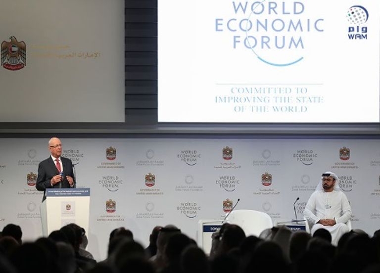 الشيخ محمد بن راشد آل مكتوم نائب رئيس الدولة رئيس مجلس الوزراء حاكم دبي