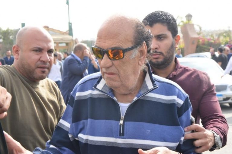 الفنان المصري الراحل محمود عبدالعزيز