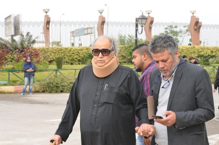 الفنان المصري الراحل محمود عبدالعزيز