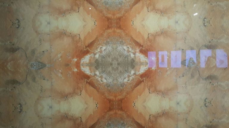 عمل لزينب الهاشمي