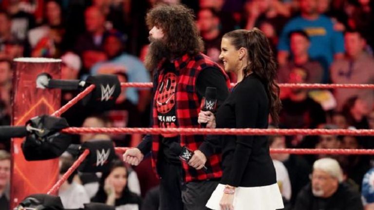 ستيفاني وفولي