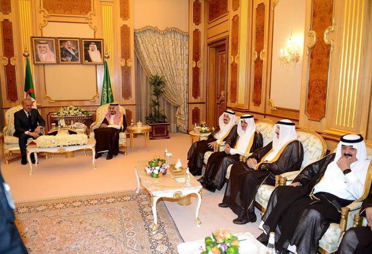 العاهل السعودي استقبل الوفد الجزائري بحفاوة