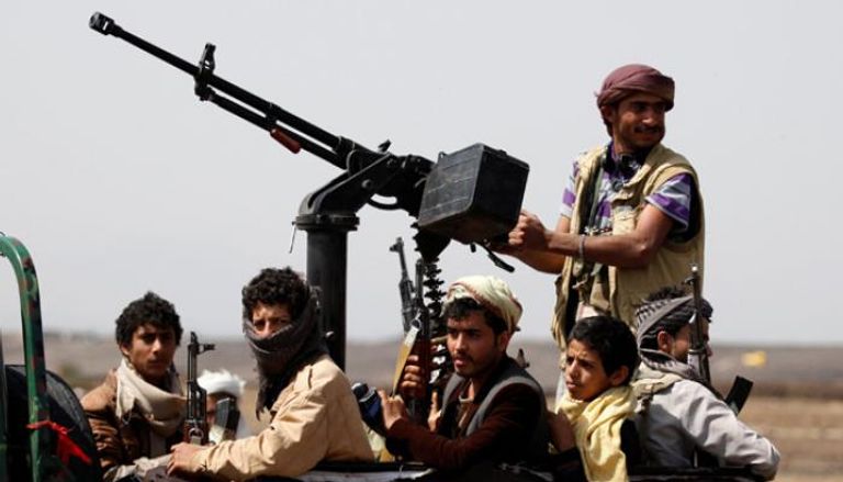 الحوثيون يحتجزون المساعدات الإنسانية