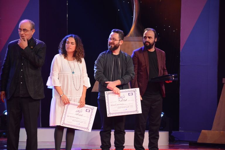 خلال حفل تسيلم الجوائز