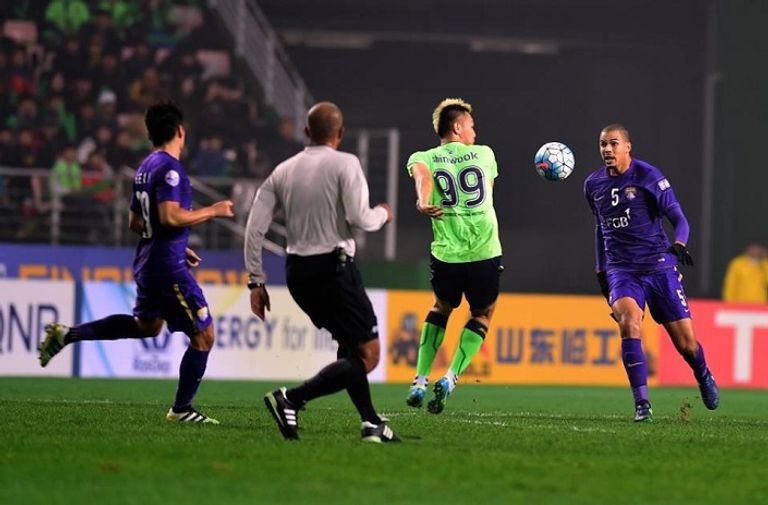 العين يواجه سيونبوك