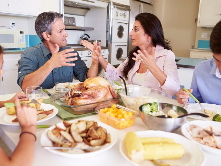 لا تتحدثوا عن الموضوعات الخلافية