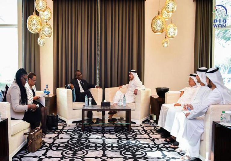 الشيخ عبدالله بن زايد آل نهيان وضيفه