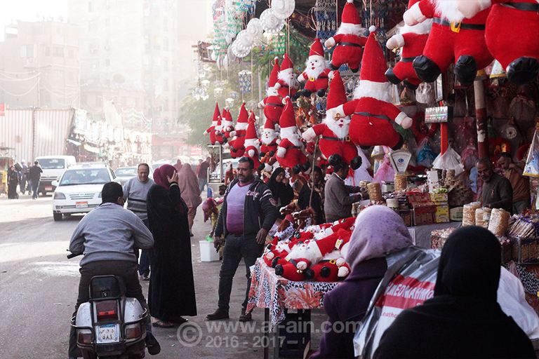 حلوى المولد تنتظر فرحة البيع
