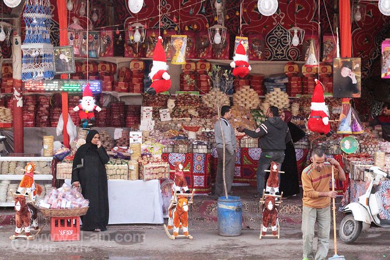 حلوى المولد تنتظر فرحة البيع