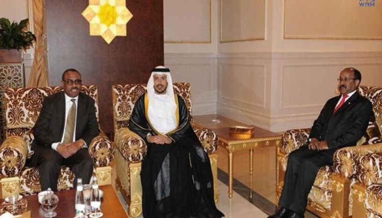 الشيخ سلطان بن طحنون آل نهيان مع رئيس وزراء إثيوبيا