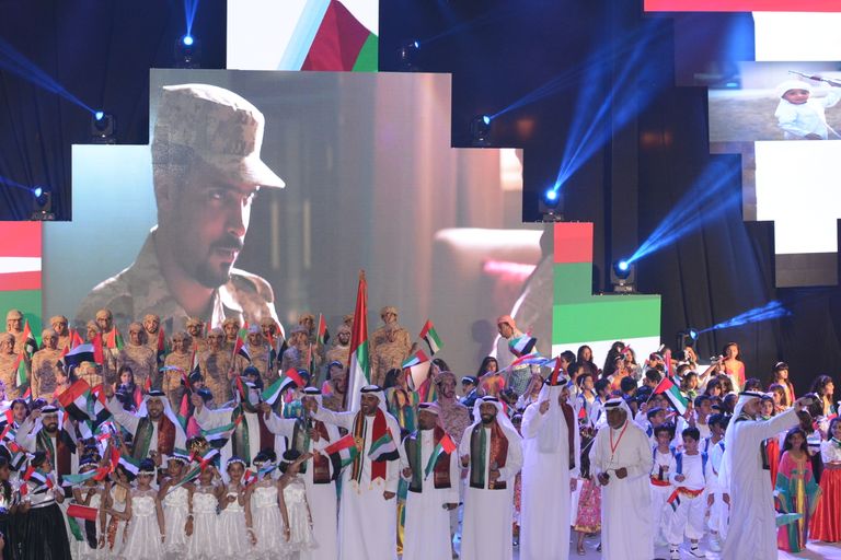 - مشاهد من أوبريت