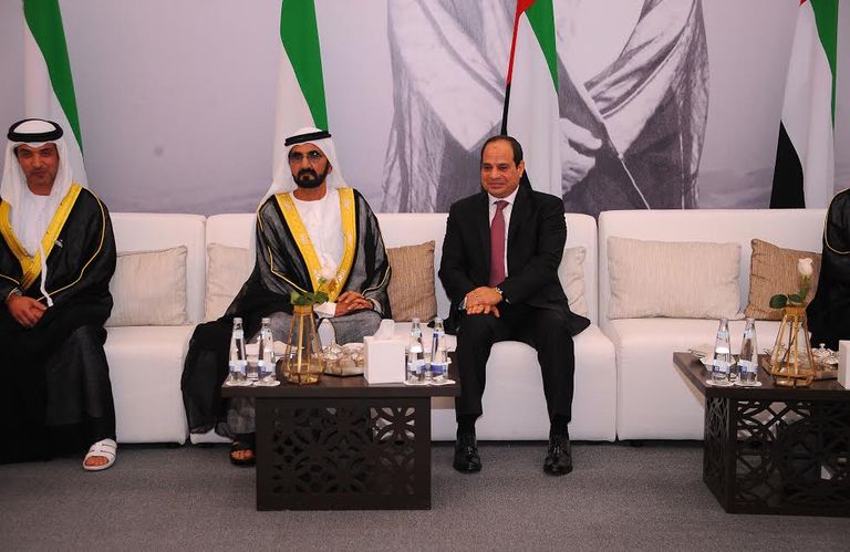 الشيخ محمد بن راشد يستقبل الرئيس السيسي