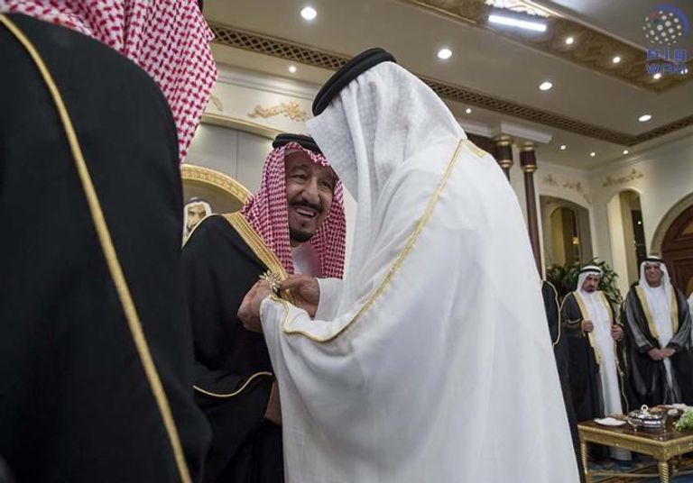 الشيخ محمد بن زايد والعاهل السعودي