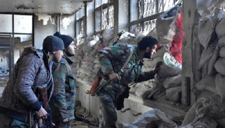 عناصر الجيش السوري في حلب