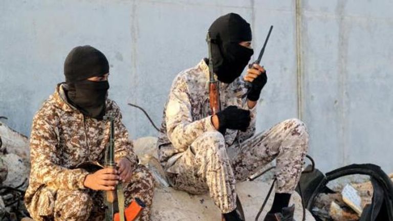 جانب من عملية إعدام داعش للمصريين