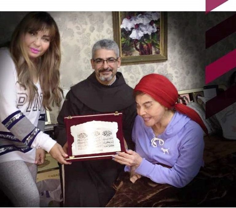 الفنانة ماجدة 