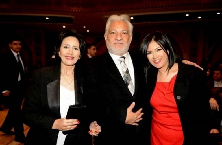 ابتهال مع والدتها الفانانة نادية فهمي