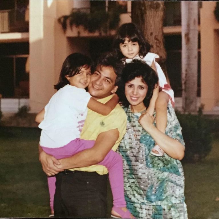 ابتهال مع والدتها الفانانة نادية فهمي