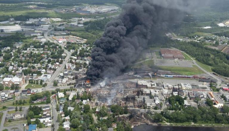 انفجار قطار شحن في كندا (أرشيفية)