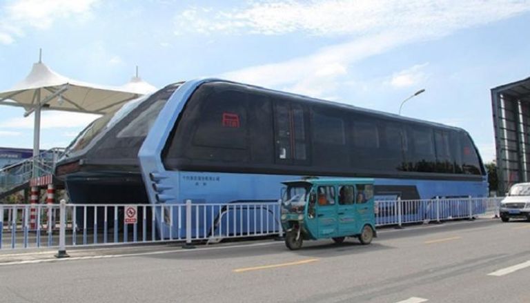 الباص العملاق الصيني 