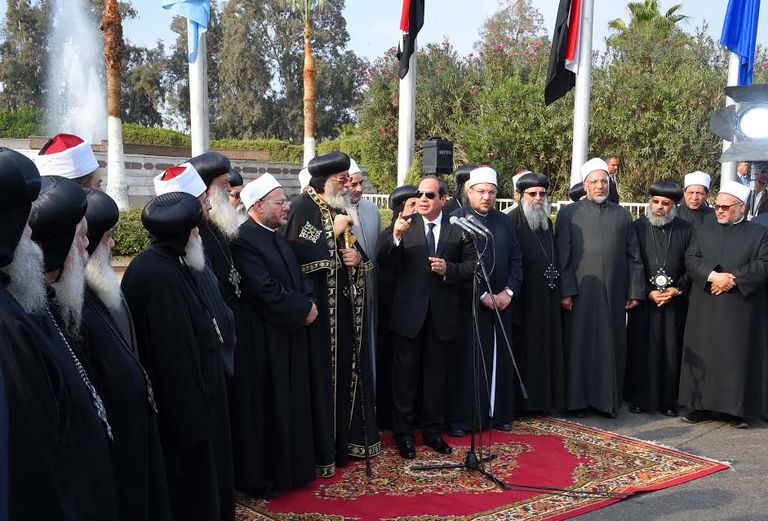 السيسي يتقدم المشيعيين