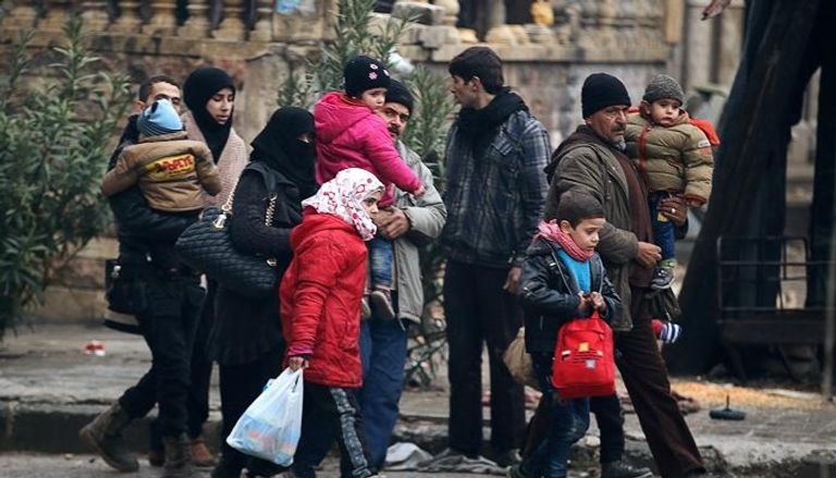 مطالبات برقابة دولية على إجلاء سكان شرق حلب