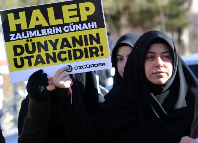 مظاهرات تركيا تضامنا مع حلب